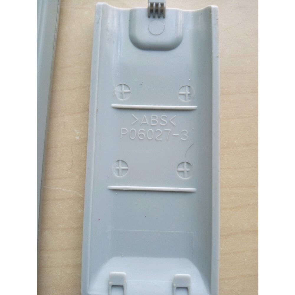 Sony RM-YD012 Remote Control Pre Owned Untested - Picture 6 of 10